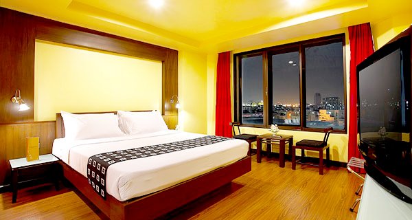 Hotel Graph Hotel Bangkok ex. Cha Da . Bangkok Thailand. Prices